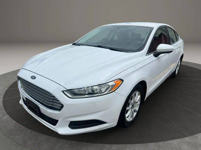 2015 Ford Fusion S FWD photo