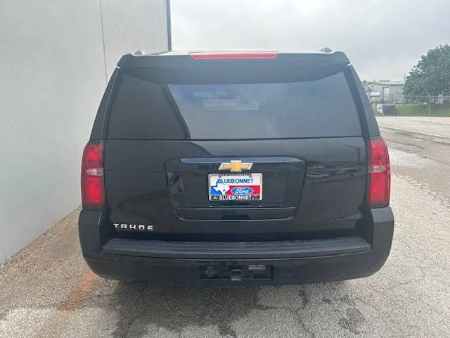 2017 Chevrolet Tahoe LT 4WD photo