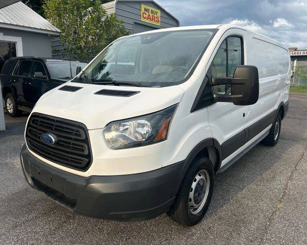 2018 Ford Transit Van  RWD photo