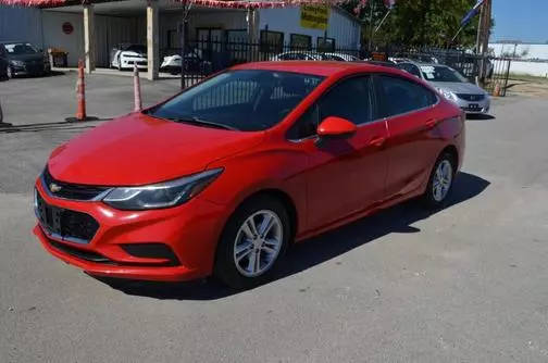 2018 Chevrolet Cruze LT FWD photo