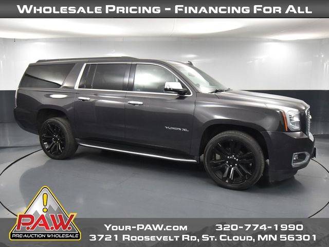 2017 GMC Yukon XL SLE 4WD photo