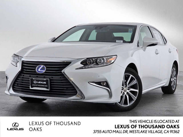 2018 Lexus ES ES 300h FWD photo