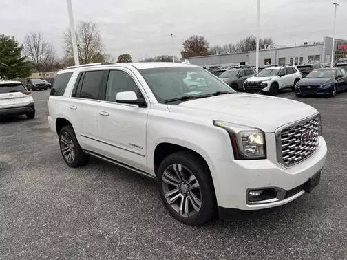 2018 GMC Yukon Denali 4WD photo