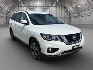 2018 Nissan Pathfinder SV 4WD photo