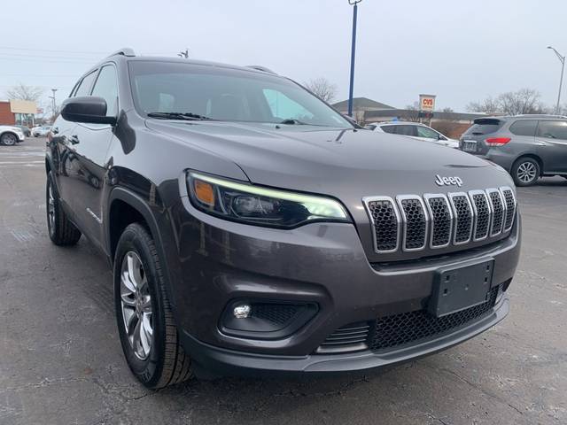 2019 Jeep Cherokee Latitude Plus 4WD photo