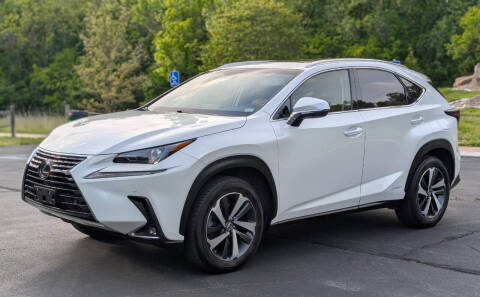 2019 Lexus NX NX 300h AWD photo