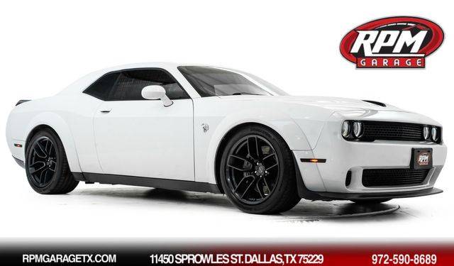 2018 Dodge Challenger SRT Hellcat Widebody RWD photo