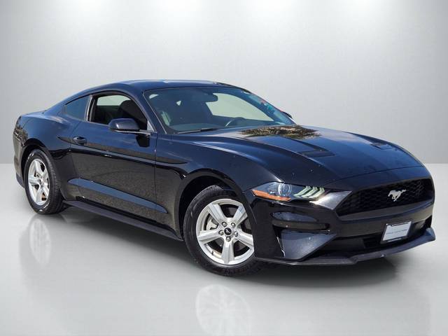 2018 Ford Mustang EcoBoost RWD photo