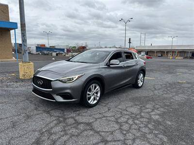 2018 Infiniti QX30 PURE FWD photo