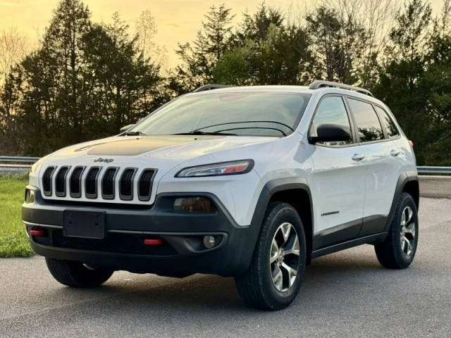 2015 Jeep Cherokee Trailhawk 4WD photo