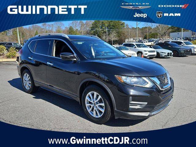 2018 Nissan Rogue SV FWD photo