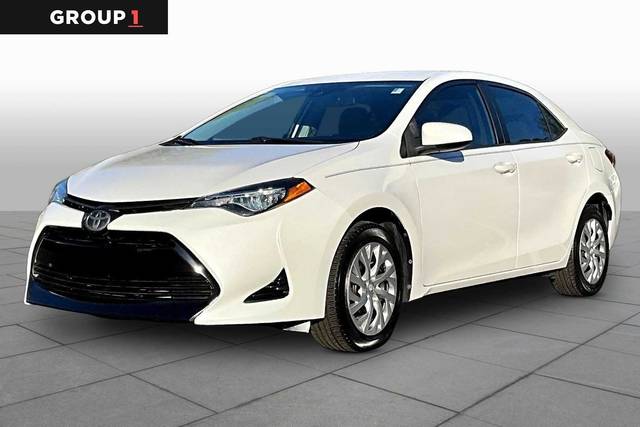 2019 Toyota Corolla LE FWD photo