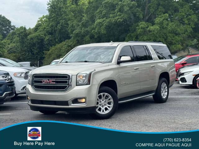 2017 GMC Yukon XL SLT 4WD photo