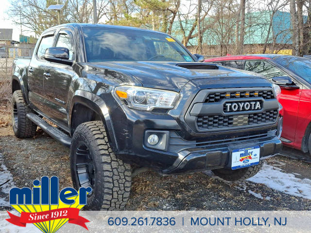 2018 Toyota Tacoma TRD Sport 4WD photo