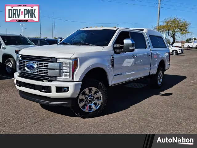 2018 Ford F-250 Super Duty Platinum 4WD photo