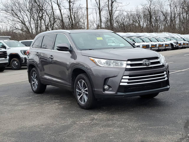 2018 Toyota Highlander XLE AWD photo