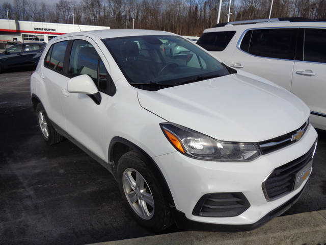 2018 Chevrolet Trax LS AWD photo