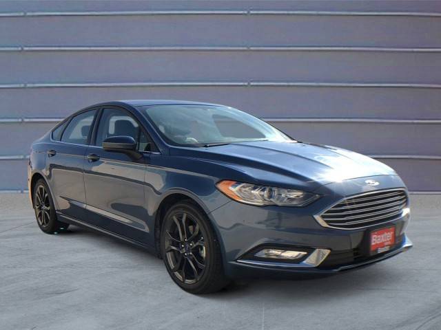 2018 Ford Fusion SE FWD photo