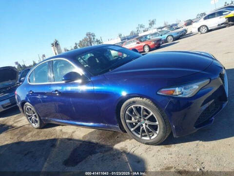 2018 Alfa Romeo Giulia  RWD photo