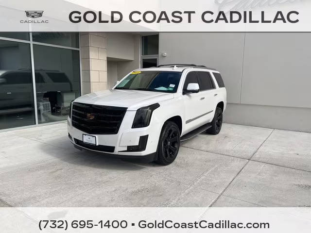 2018 Cadillac Escalade Luxury 4WD photo