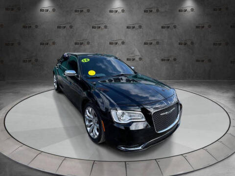 2018 Chrysler 300 Limited RWD photo