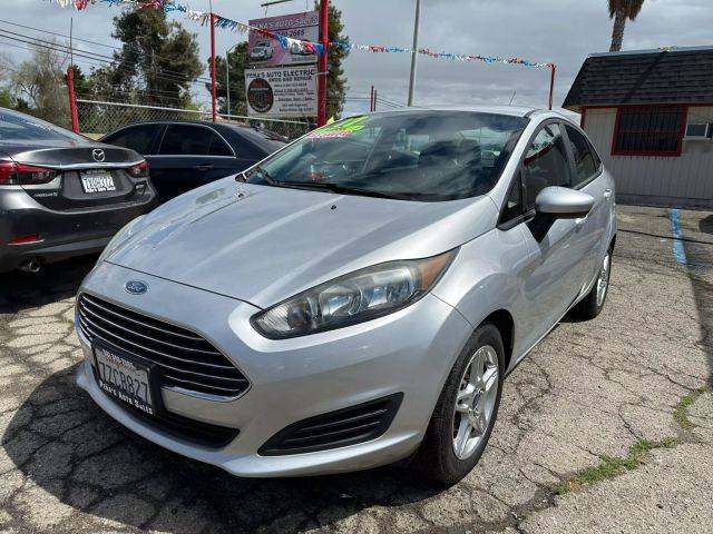 2017 Ford Fiesta SE FWD photo