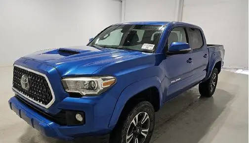 2018 Toyota Tacoma TRD Sport 4WD photo