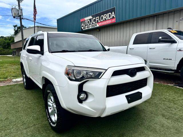 2018 Toyota 4Runner SR5 4WD photo