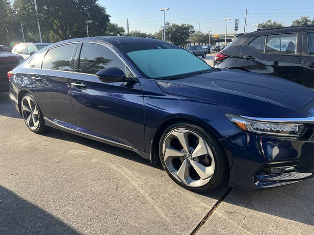 2018 Honda Accord Touring 1.5T FWD photo