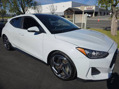 2019 Hyundai Veloster Turbo FWD photo