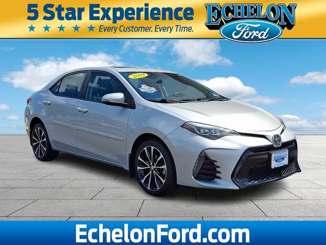 2019 Toyota Corolla SE FWD photo