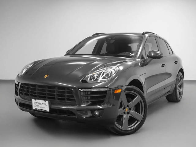 2018 Porsche Macan Sport Edition AWD photo