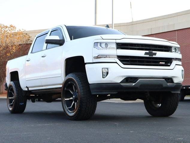 2018 Chevrolet Silverado 1500 LT 4WD photo