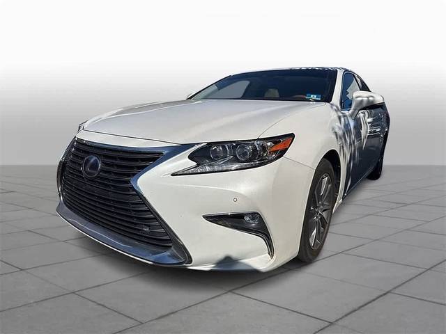 2018 Lexus ES ES 300h FWD photo