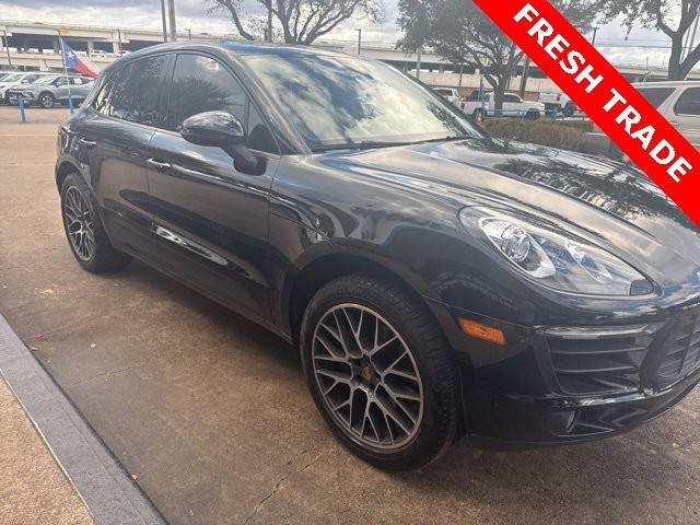 2018 Porsche Macan Sport Edition AWD photo