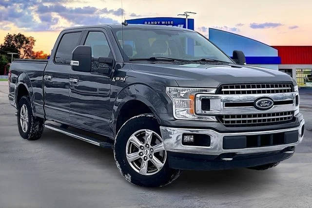 2018 Ford F-150 XLT 4WD photo