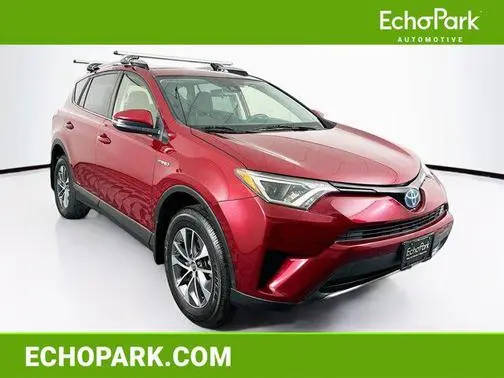 2018 Toyota RAV4 Hybrid LE AWD photo
