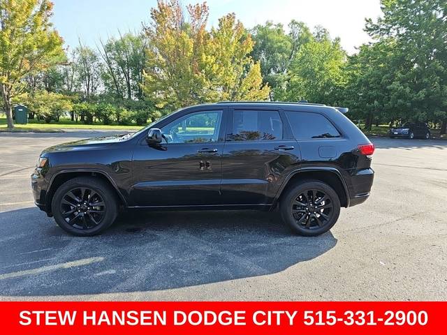 2018 Jeep Grand Cherokee Altitude 4WD photo