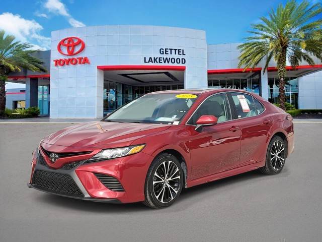 2018 Toyota Camry SE FWD photo