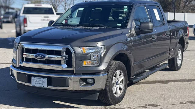 2015 Ford F-150 XLT RWD photo