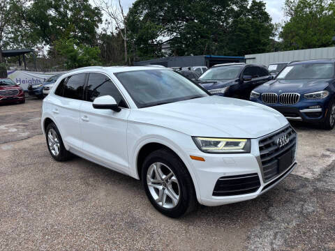 2018 Audi Q5 Tech Premium Plus AWD photo