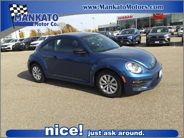 2017 Volkswagen Beetle 1.8T Fleet FWD photo