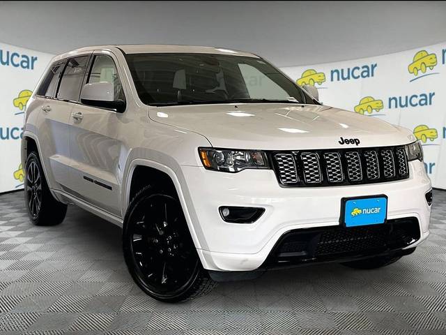 2018 Jeep Grand Cherokee Altitude 4WD photo