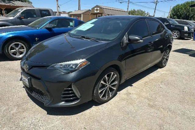 2019 Toyota Corolla SE FWD photo