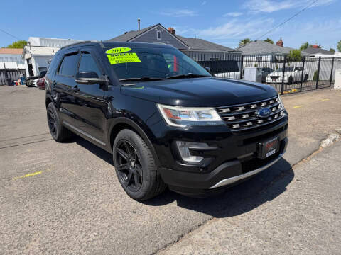 2017 Ford Explorer XLT 4WD photo