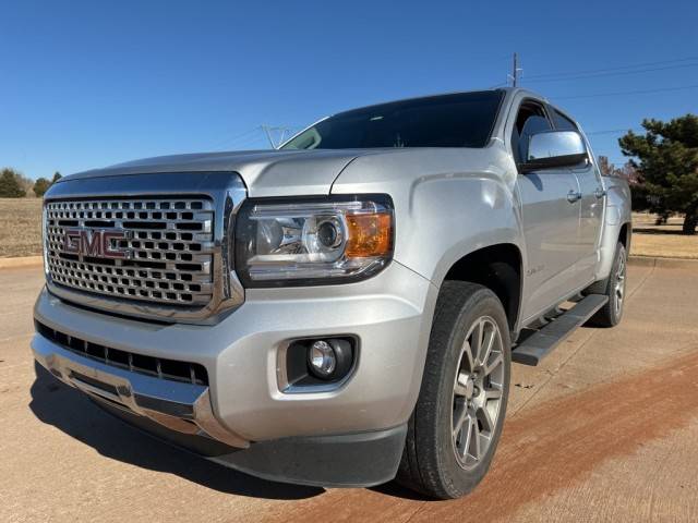 2018 GMC Canyon 4WD Denali 4WD photo