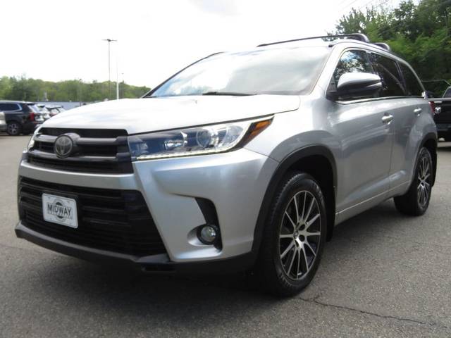2018 Toyota Highlander SE AWD photo