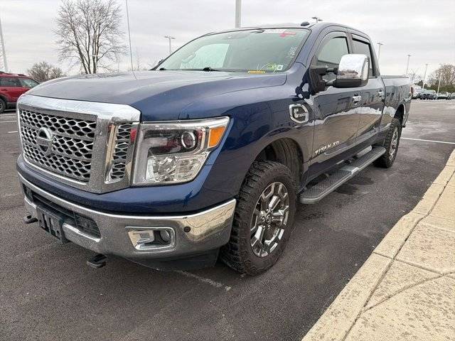 2018 Nissan Titan XD SL 4WD photo