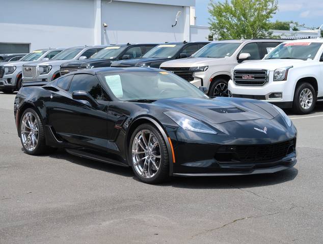 2019 Chevrolet Corvette Grand Sport 2LT RWD photo