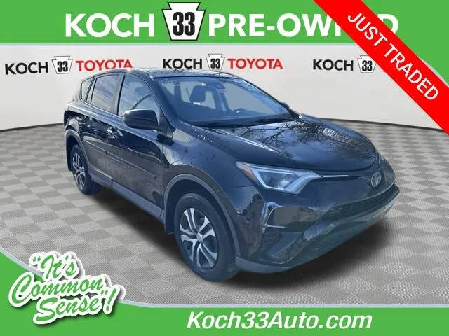 2018 Toyota RAV4 LE AWD photo
